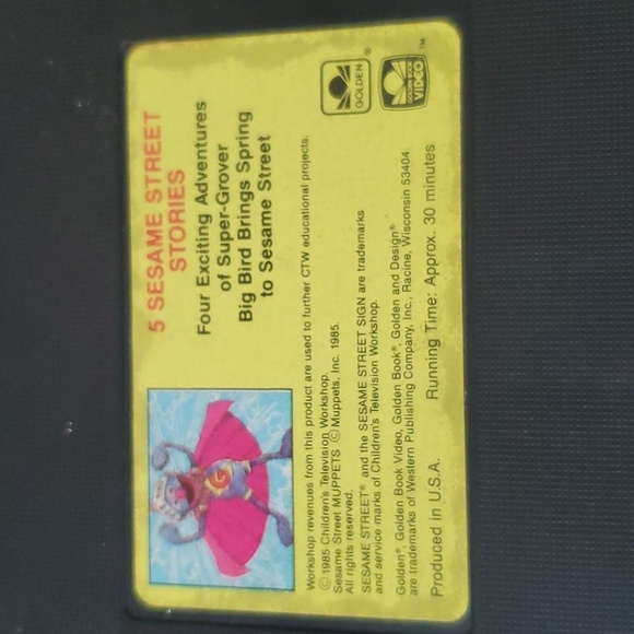 4/$20 five stories of Sesame Street Golden Book Video Super Grover UNTESTED - Picture 5 of 7